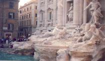  Trevi Fountain, Rome, Italy 